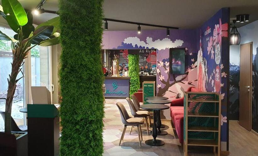 酒店 Baobab Suites