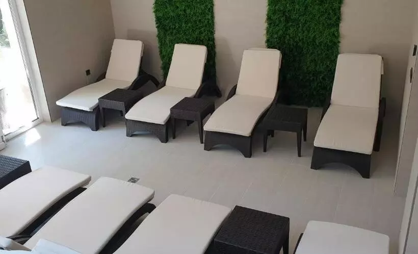 ホテル Baobab Suites