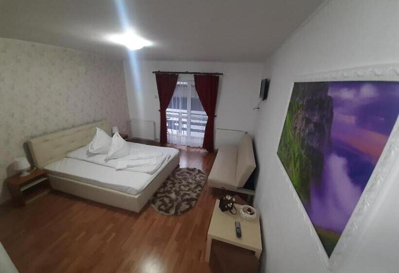 膳宿费 Casa Katalina 2