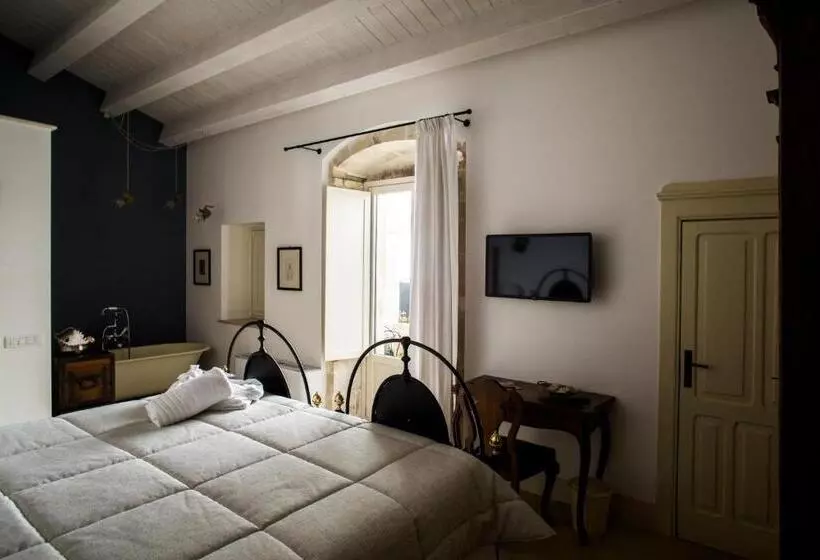 Aamiaismajoitus (B&B) Dimora Di Catullo   Ospitalità Di Charme