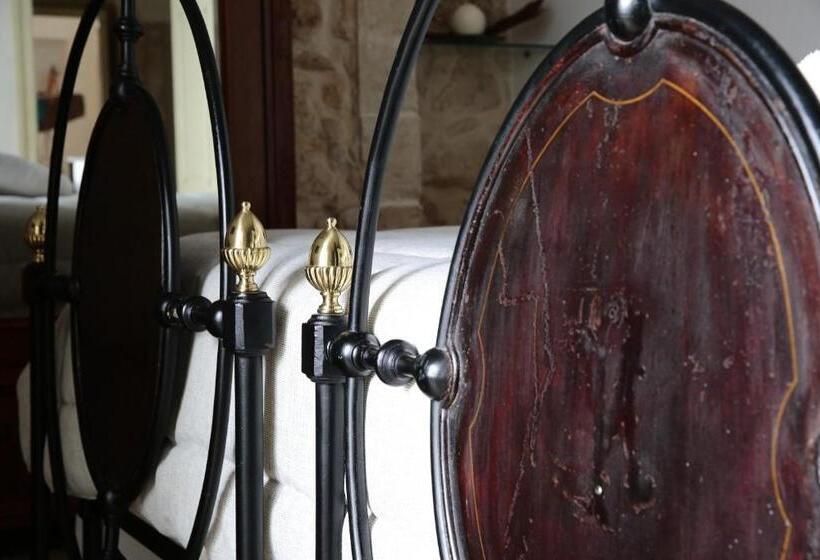 مبيت وإفطار Dimora Di Catullo   Ospitalità Di Charme