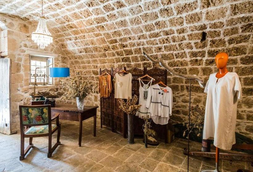 مبيت وإفطار Dimora Di Catullo   Ospitalità Di Charme