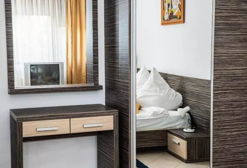 Club Residence Apartments