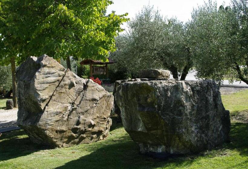 Отель Agriturismo Il Falco