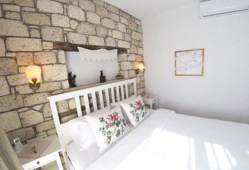 Morisi Konak Butik Otel