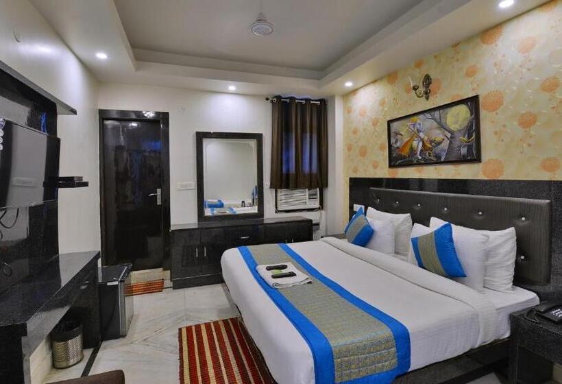 Noida International Couple Friendly Hotel In Noida Sector 11