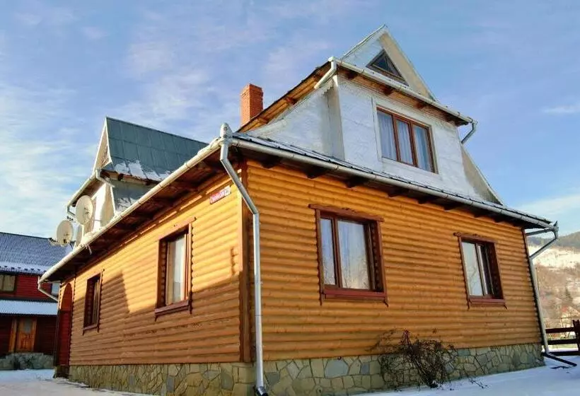 Majatalo Faina House