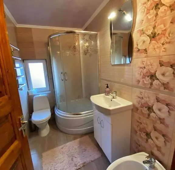 Majatalo Faina House