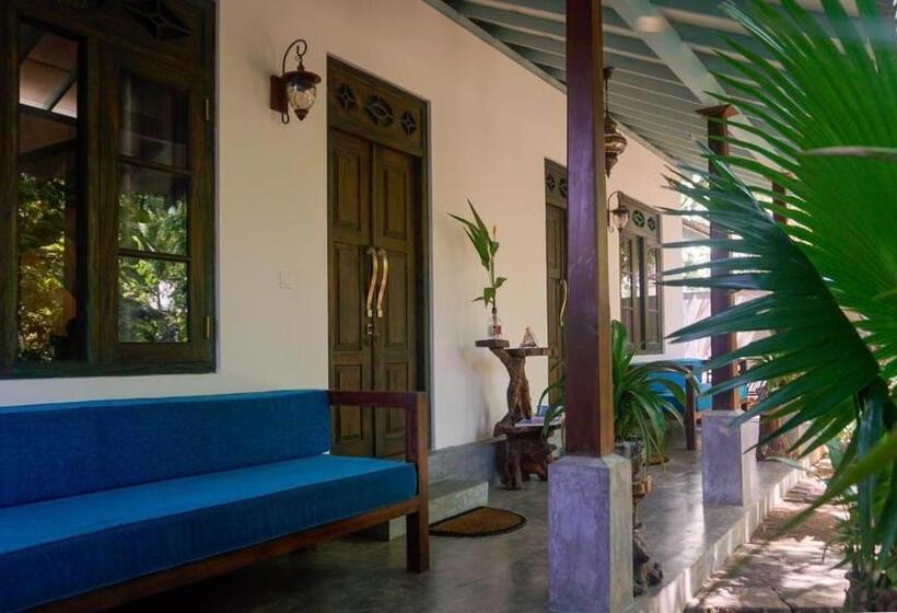 פנסיון Forcus Cabanas