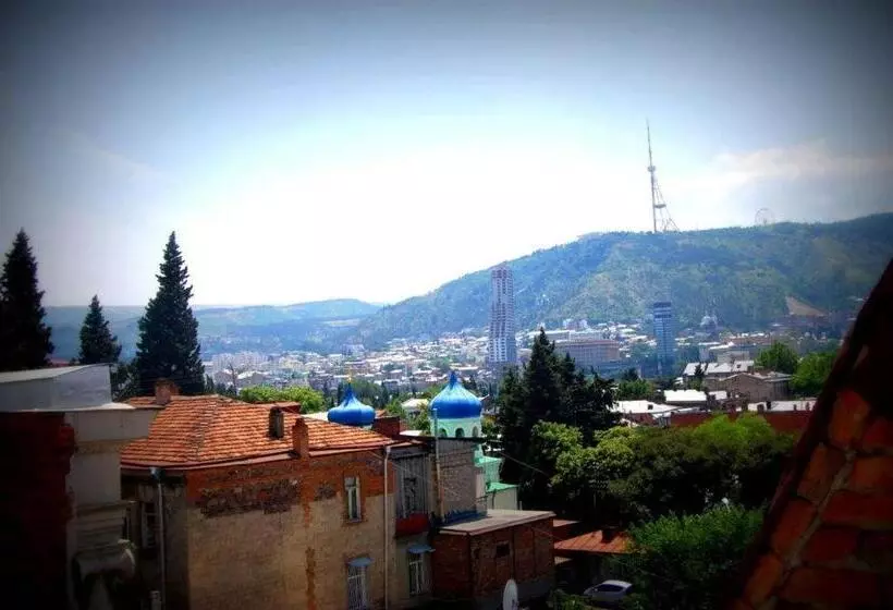 پانسیون Guest House Irina Tbilisi