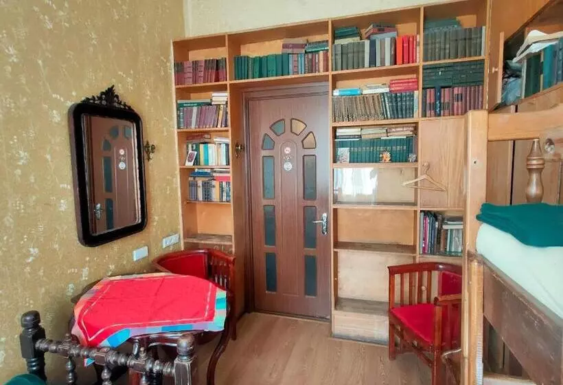 پانسیون Guest House Irina Tbilisi