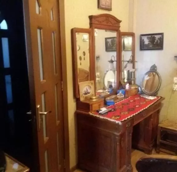 پانسیون Guest House Irina Tbilisi