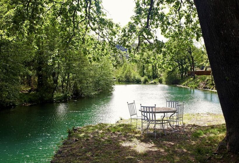 ペンション La Magnanerie D Hôtes Chambres D Hôtes