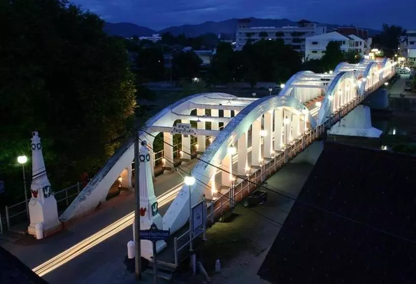 پانسیون Villa Rassada Nakorn Lampang