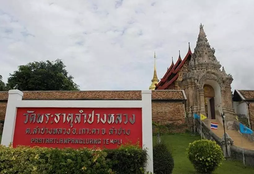 پانسیون Villa Rassada Nakorn Lampang