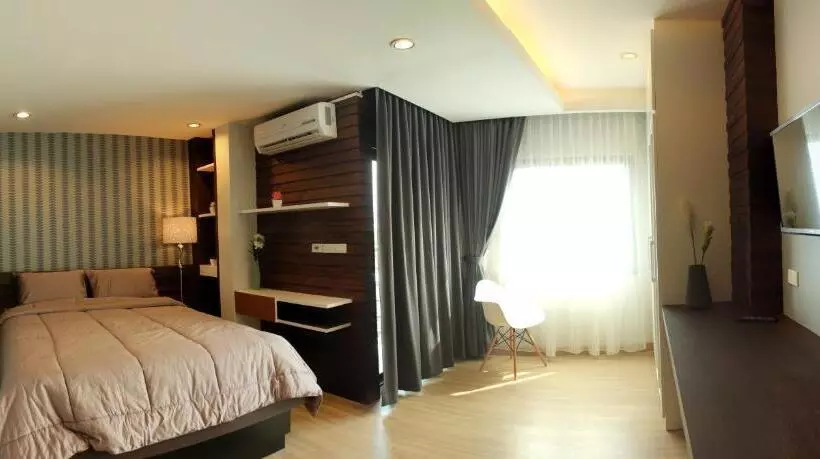 پانسیون Villa Rassada Nakorn Lampang