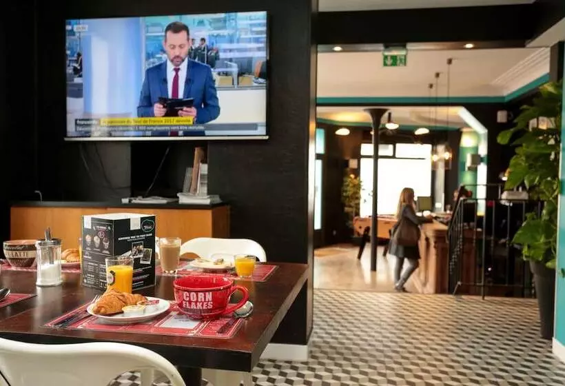 ユースホステル Arty Paris Porte De Versailles By River