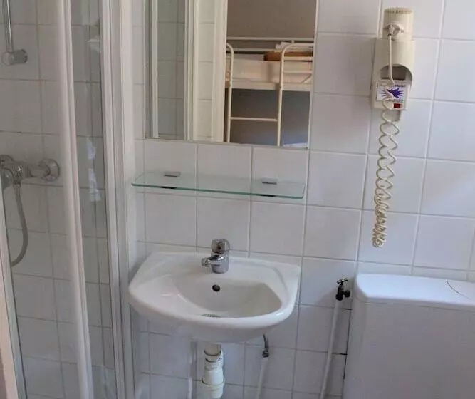 ユースホステル Arty Paris Porte De Versailles By River