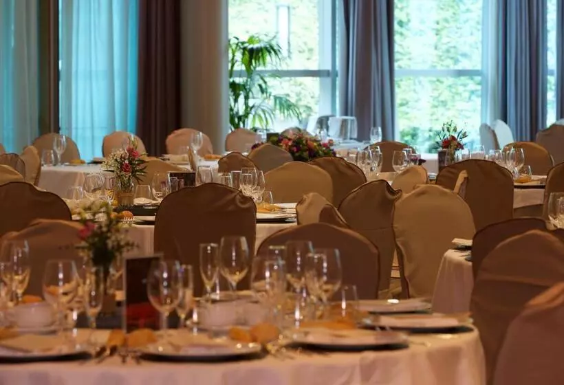 هتل Abba Playa Gijon