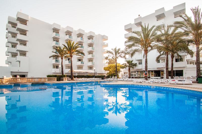 هتل Globales Maioris