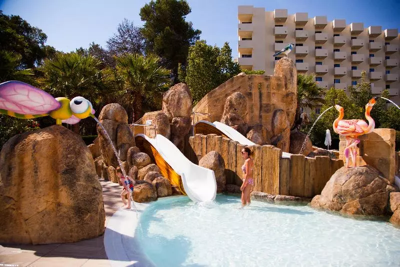 ホテル Globales Maioris