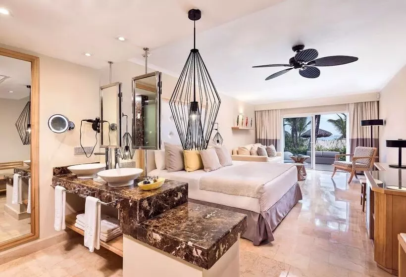 Grand Palladium Palace Resort Spa & Casino - All Inclusive