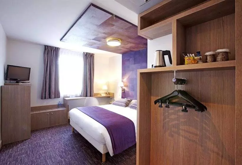 ホテル Kyriad Valence Nord Bourg Les Valence