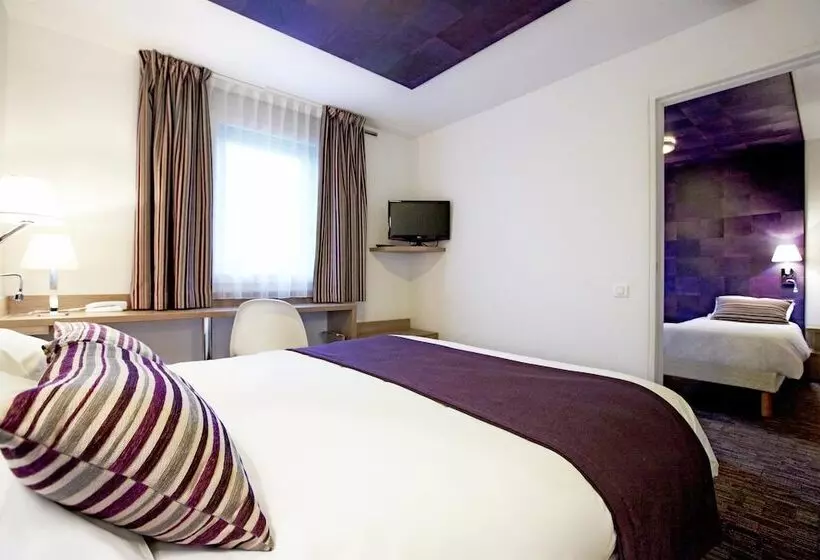 ホテル Kyriad Valence Nord Bourg Les Valence