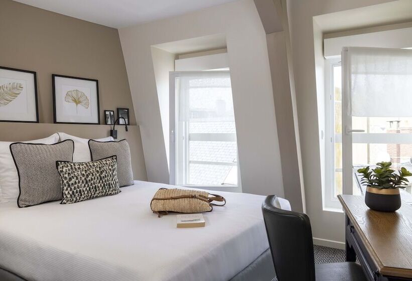 هتل Le Fer A Cheval