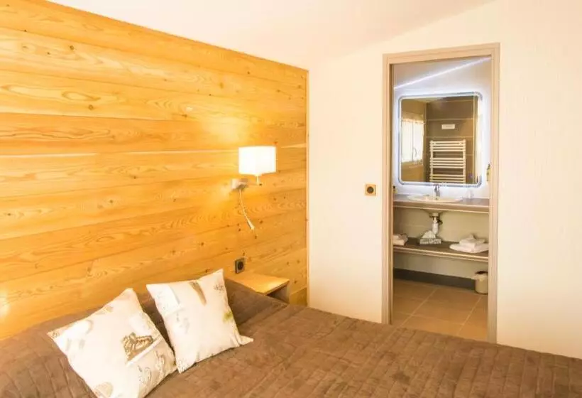 호텔 Logis Le Vernay