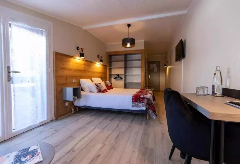 호텔 Logis Le Vernay