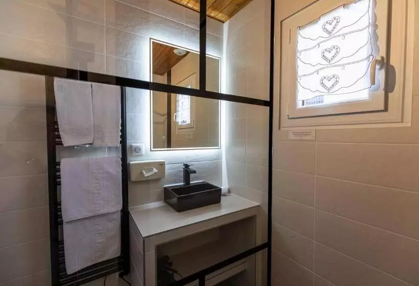 호텔 Logis Le Vernay