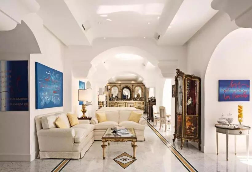 Отель Palazzo Avino