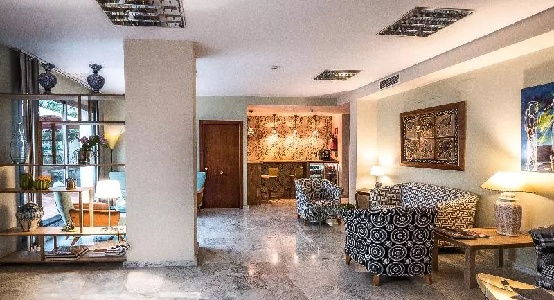 Colectia Hotel Santa Lucía