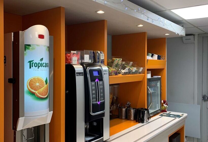 酒店 Premiere Classe Dunkerque  Saint Pol Sur Mer