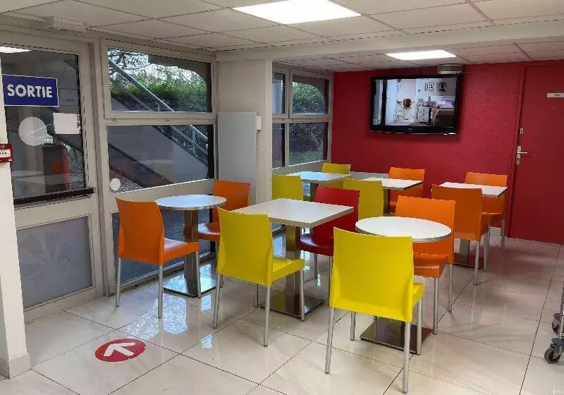 Отель Premiere Classe Dunkerque  Saint Pol Sur Mer