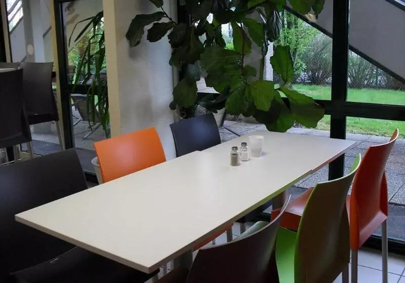 호텔 Premiere Classe Liege / Luik