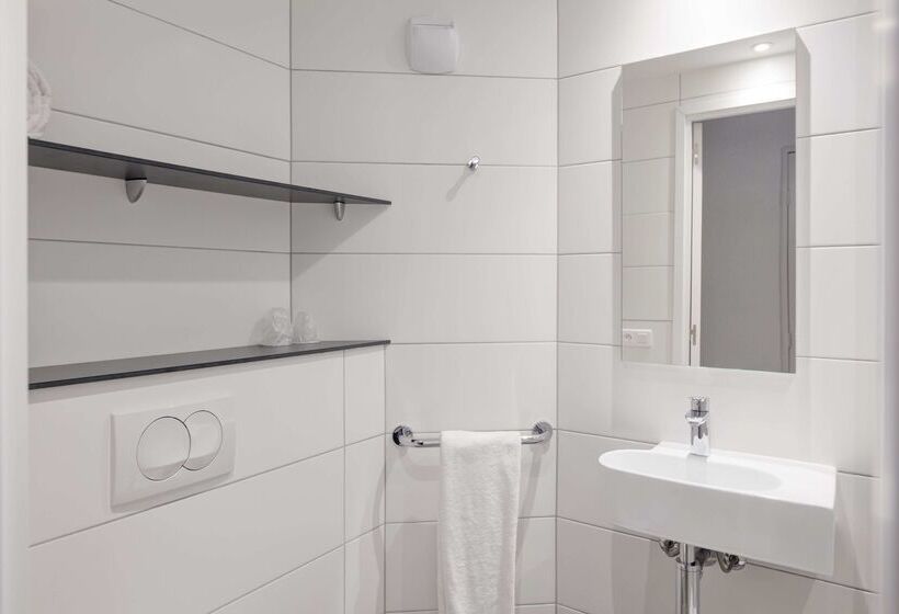 Hotel Premiere Classe Lyon Centre Gare Part Dieu