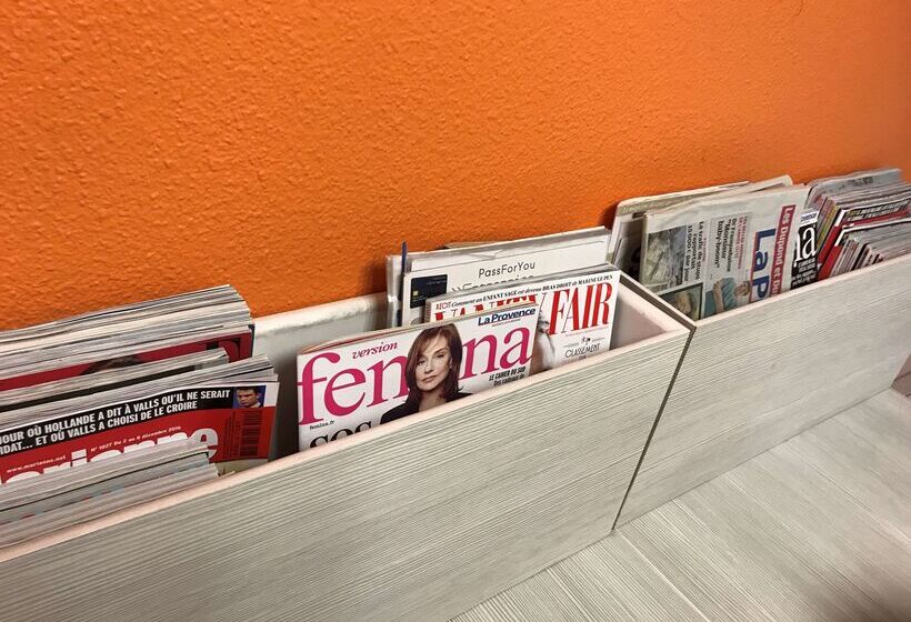 هتل Premiere Classe Marseille La Valentine