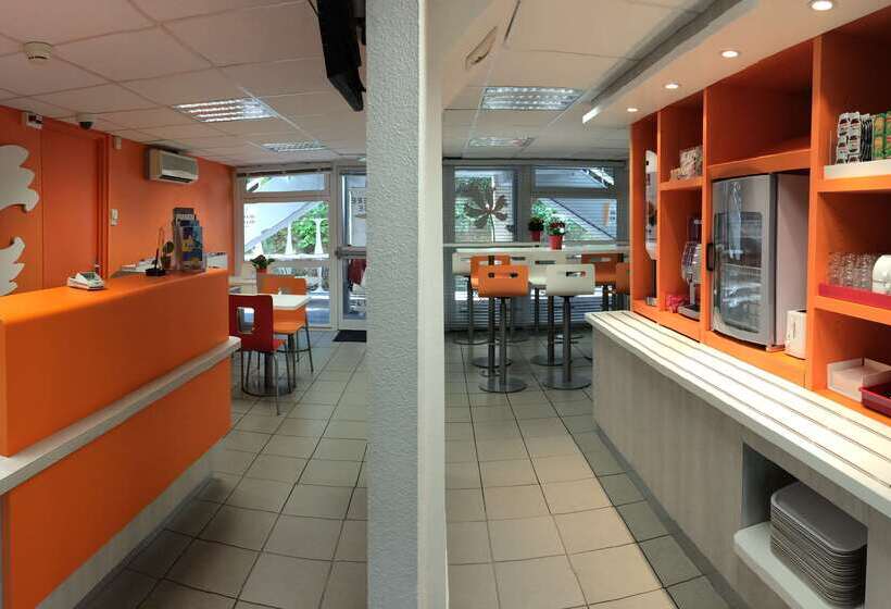 هتل Premiere Classe Marseille La Valentine