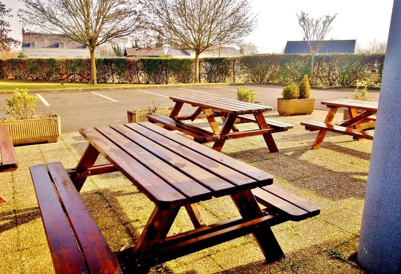 فندق Premiere Classe Saumur