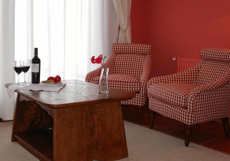 호텔 Sant Ferriol Spa & Restaurante