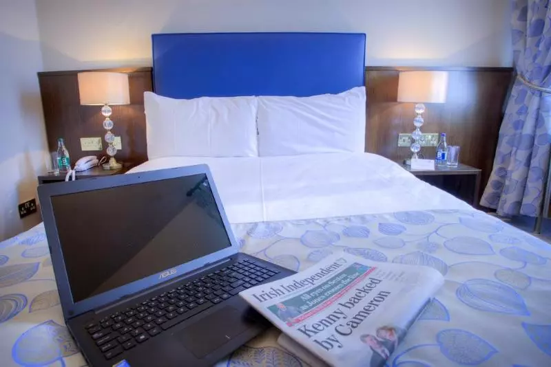 ホテル The Lucan Spa