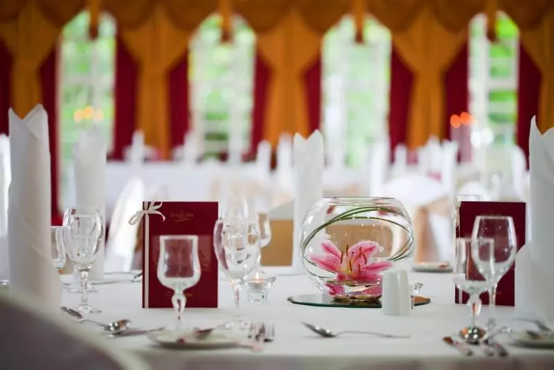 ホテル The Lucan Spa