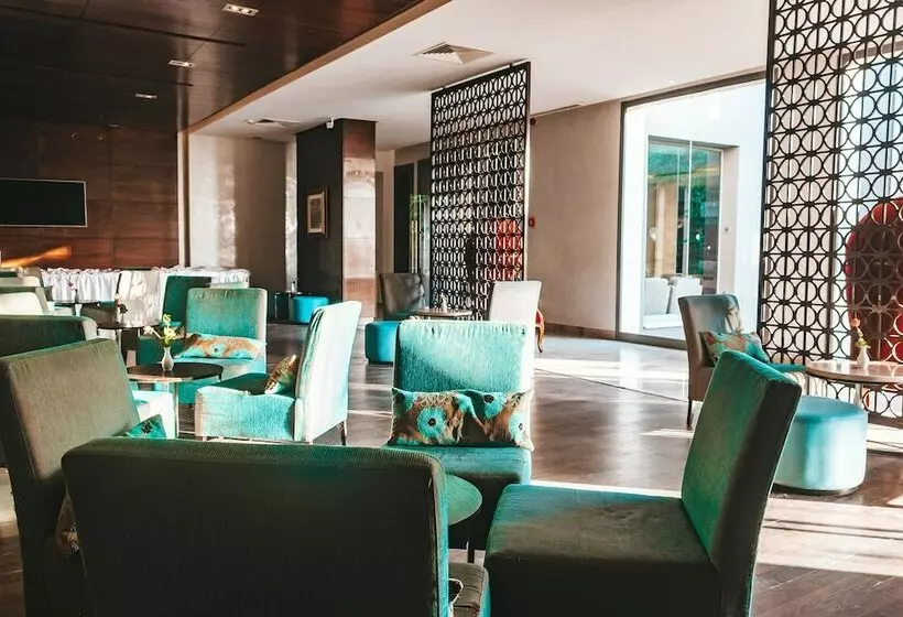 هتل Rosa Beach Thalasso and Spa