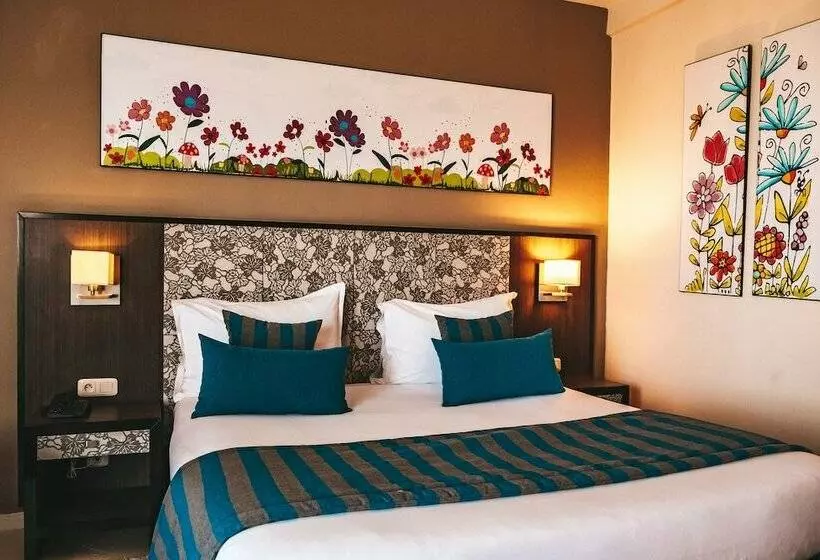 هتل Rosa Beach Thalasso and Spa