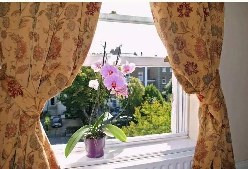 酒店 Waterloo Lodge