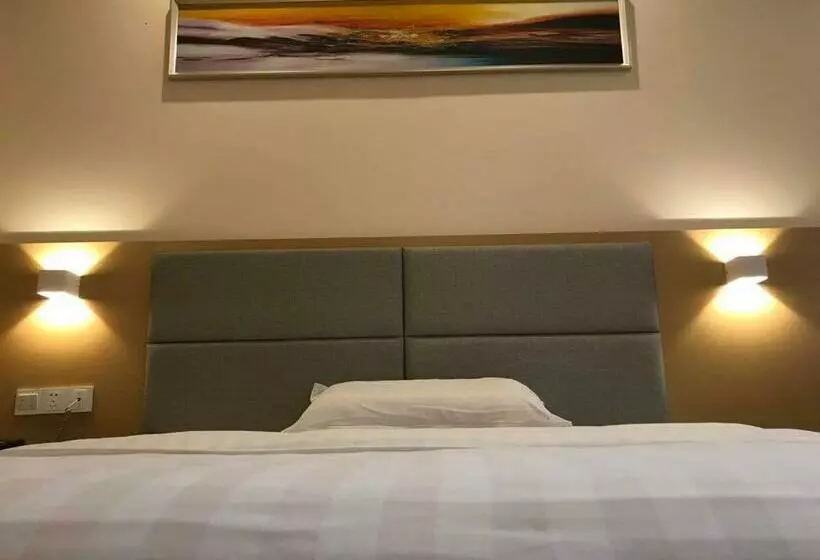 Hotelli 7days Inn Zhuzhou Yangtze Plaza