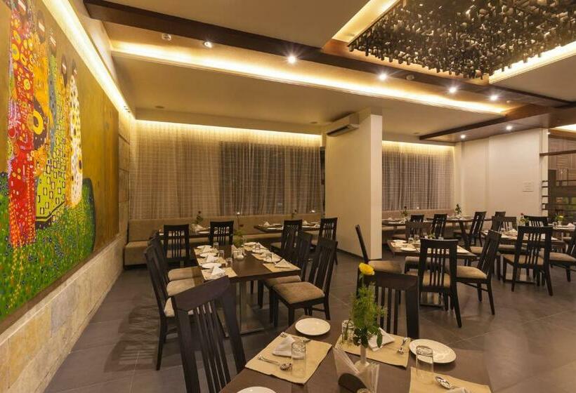 فندق Chaitali   Pure Veg