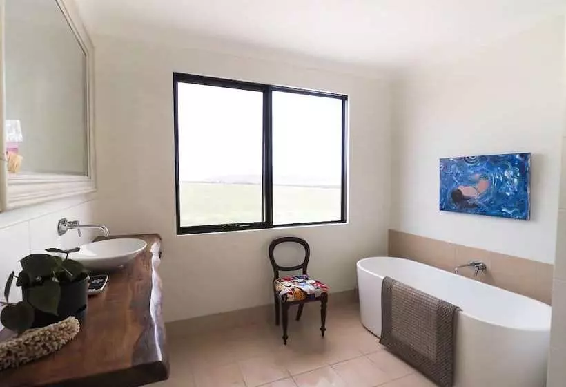 Jeedamya Bed And Breakfast